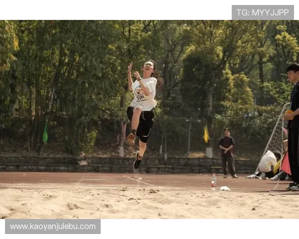 探索体育精神的力量：从竞技场到生活中的激励与挑战