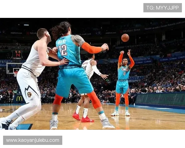 北京篮球队状态对比深度解析球队表现与未来发展潜力 北京篮球队状态对比深度解析球队表现与未来发展潜力