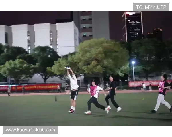 广州飞盘队领跑最新飞盘速度TOP10榜单引发热议